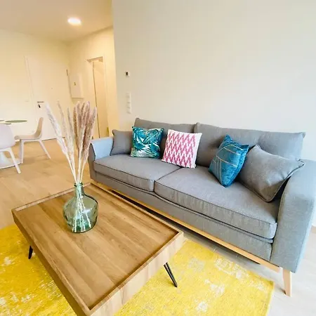 Apartment Luxury 2023 Flat In Center With Parking-hol1